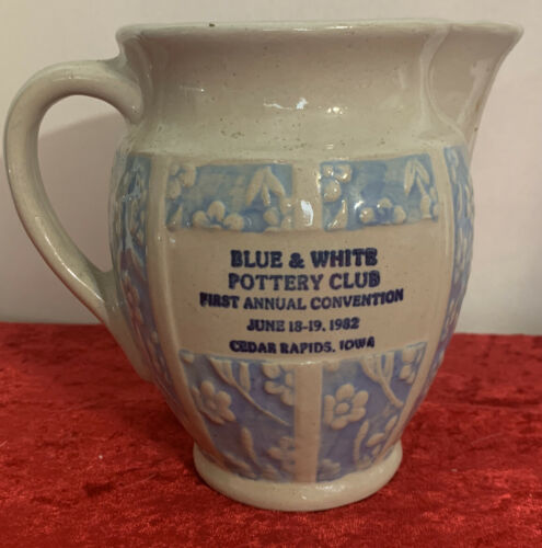1st An Blue White Stoneware Collectors Pottery Convention Pitcher 1982 Western